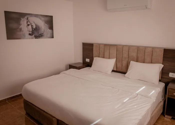 Petra Jewel Luxury Hotel