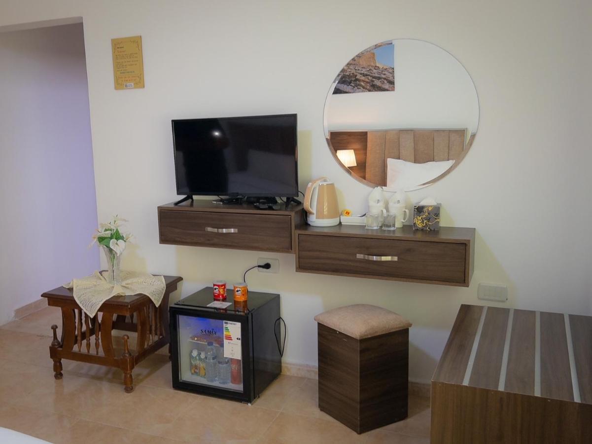 Petra Jewel Luxury Hotel 3*